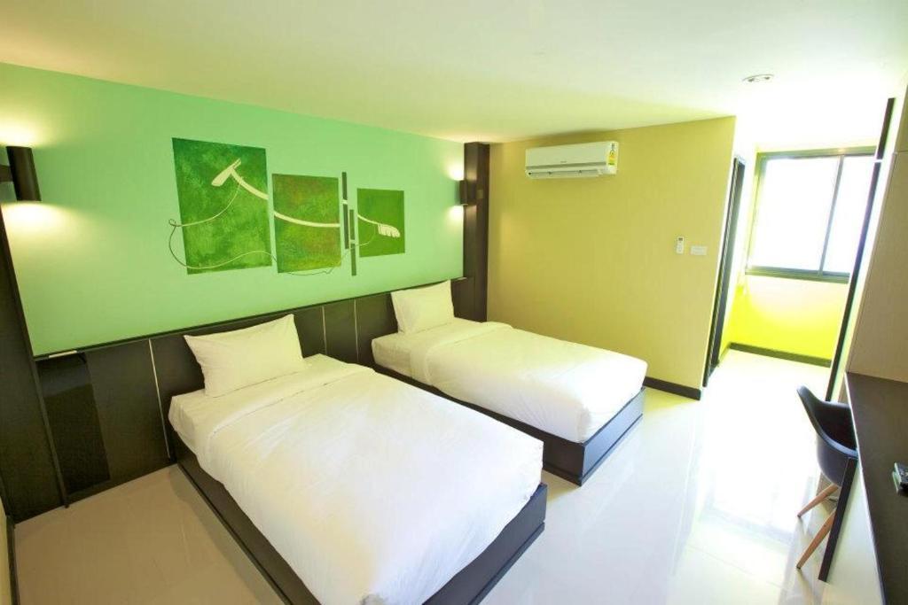 Pen Ta Hug Hotel Ubon Ratchathani Room photo